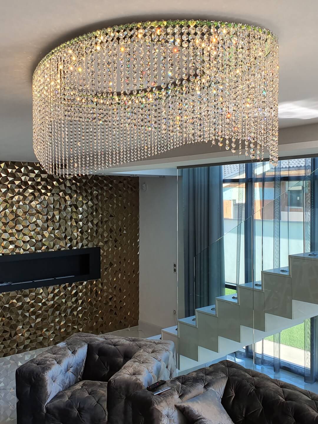 Egyedi kristálycsillár részlet – kézzel készült design