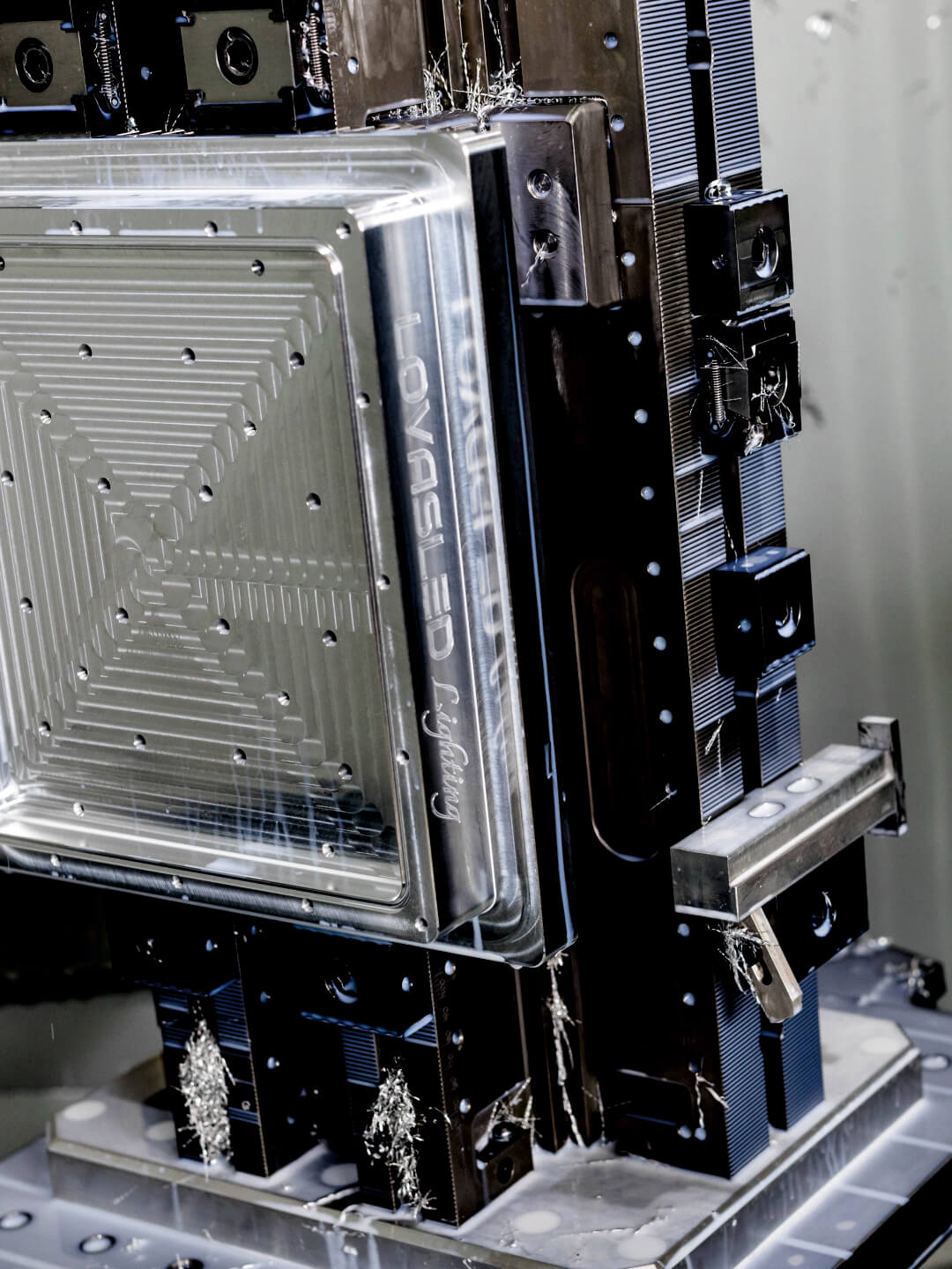 Magyar lámpagyártás és világítástechnika a LovasLED kecskeméti központjában